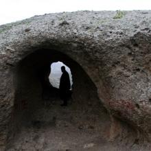 Tekkeköy Mağaraları Arkeoloji Vadisi Müze Evi